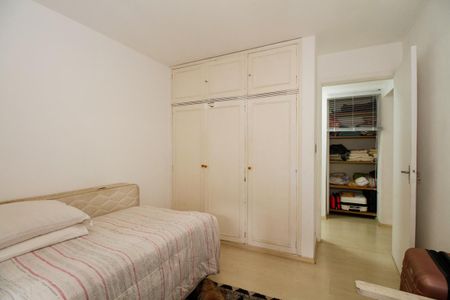 Apartamento à venda com 115m², 3 quartos e 1 vagaQuarto 1