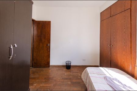 Apartamento para alugar com 105m², 3 quartos e sem vagaQuarto 2