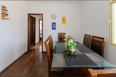 Sala de jantar de apartamento para alugar com 3 quartos, 105m² em Grajaú, Belo Horizonte