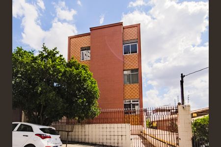 Apartamento para alugar com 105m², 3 quartos e sem vagaFachada