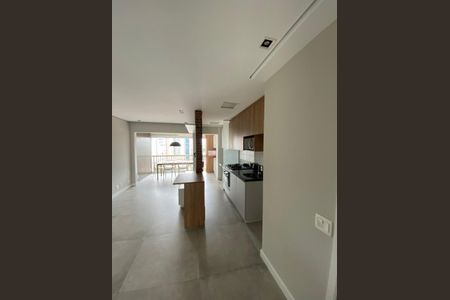 Cozinha de apartamento para alugar com 2 quartos, 63m² em Vila Gertrudes, São Paulo