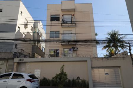 Plaquinha de apartamento para alugar com 2 quartos, 62m² em Santa Mônica, Uberlândia