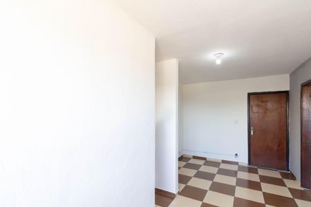 Sala de apartamento para alugar com 1 quarto, 44m² em Inhoaíba, Rio de Janeiro