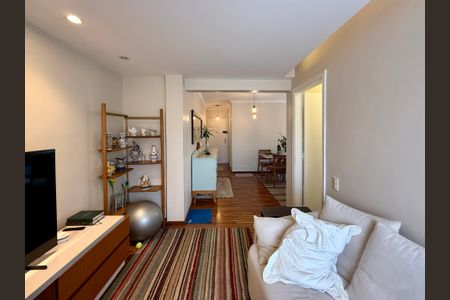 Apartamento à venda com 61m², 1 quarto e 1 vagaSala 