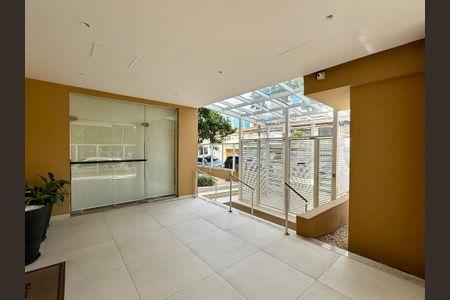 Apartamento à venda com 61m², 1 quarto e 1 vagaEntrada