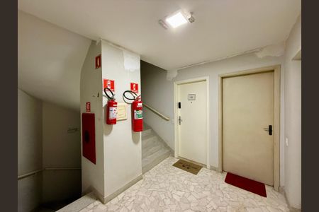 Apartamento à venda com 61m², 1 quarto e 1 vagaHall Apartamento 