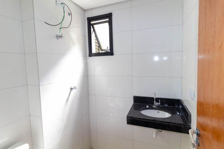 Banheiro de apartamento à venda com 1 quarto, 28m² em Quinta da Paineira, São Paulo