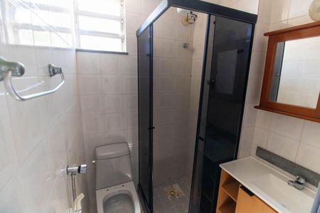 Apartamento à venda com 51m², 2 quartos e 1 vaga Apartamento à venda com 51m², 2 quartos e 1 vagaBanheiro