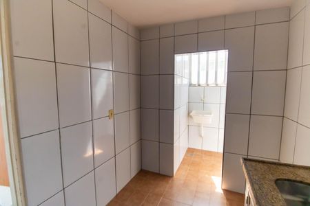Apartamento à venda com 51m², 2 quartos e 1 vaga Apartamento à venda com 51m², 2 quartos e 1 vagaCozinha e Área de Serviço