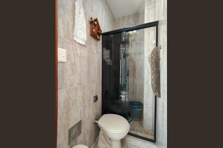 Apartamento à venda com 131m², 3 quartos e 1 vaga Apartamento à venda com 131m², 3 quartos e 1 vagaBanheiro de serviço