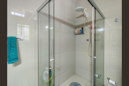 Apartamento à venda com 131m², 3 quartos e 1 vaga Apartamento à venda com 131m², 3 quartos e 1 vagaBanheiro Corredor