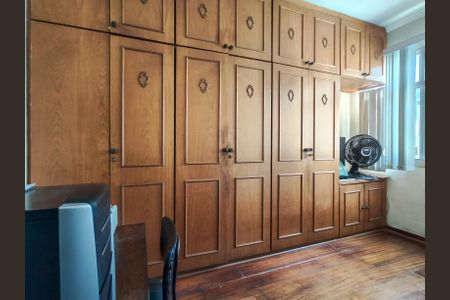 Apartamento à venda com 131m², 3 quartos e 1 vaga Apartamento à venda com 131m², 3 quartos e 1 vagaQuarto 1