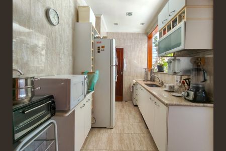 Apartamento à venda com 131m², 3 quartos e 1 vaga Apartamento à venda com 131m², 3 quartos e 1 vagaCozinha