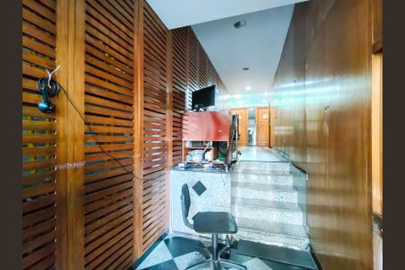 Apartamento à venda com 131m², 3 quartos e 1 vaga Apartamento à venda com 131m², 3 quartos e 1 vagaFachada e portaria