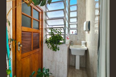 Apartamento à venda com 131m², 3 quartos e 1 vaga Apartamento à venda com 131m², 3 quartos e 1 vagaÁrea de Serviço