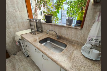 Apartamento à venda com 131m², 3 quartos e 1 vaga Apartamento à venda com 131m², 3 quartos e 1 vagaCozinha
