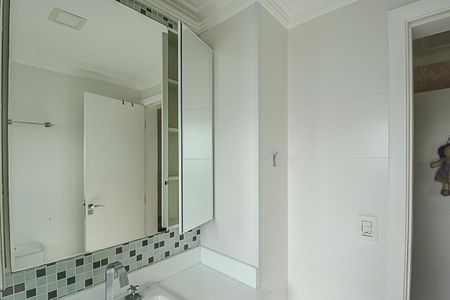 Apartamento para alugar com 260m², 3 quartos e 4 vagasBanheiro da Suíte 2