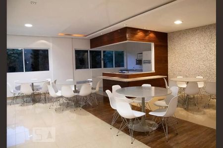 Apartamento para alugar com 260m², 3 quartos e 4 vagasÁrea comum - Salão de festas