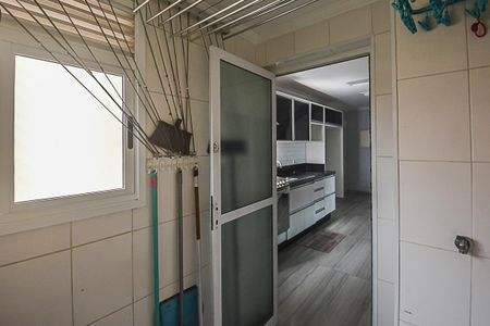 Apartamento para alugar com 260m², 3 quartos e 4 vagasÁrea de Serviço