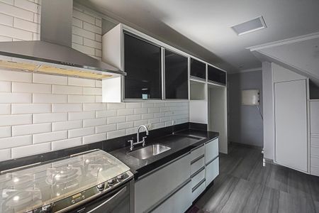 Apartamento para alugar com 260m², 3 quartos e 4 vagasCozinha