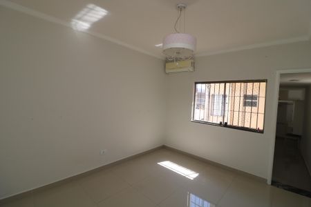 Suíte de casa para alugar com 3 quartos, 150m² em São Mateus, São Paulo