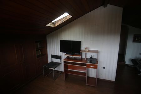 Casa à venda com 360m², 4 quartos e 6 vagasQuarto 3