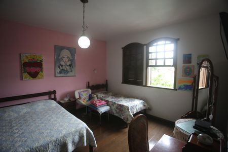 Casa à venda com 360m², 4 quartos e 6 vagasQuarto 2