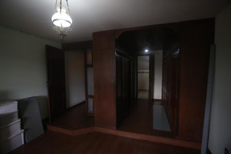 Casa à venda com 360m², 4 quartos e 6 vagasQuarto 3