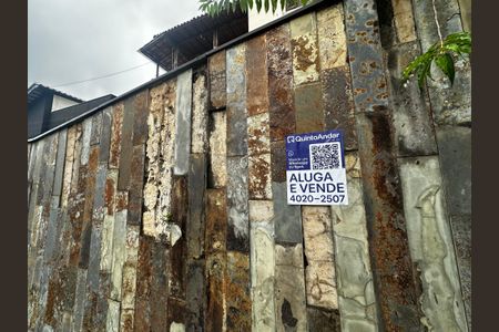 Casa à venda com 360m², 4 quartos e 6 vagasPlaca