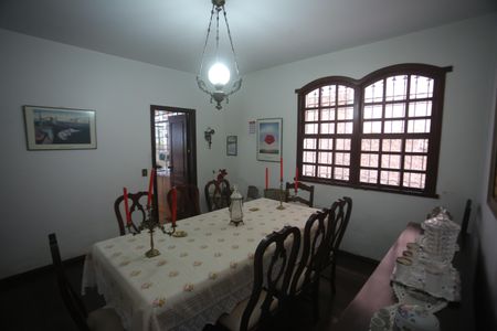 Casa à venda com 360m², 4 quartos e 6 vagasSala de jantar