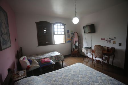 Casa à venda com 360m², 4 quartos e 6 vagasQuarto 2