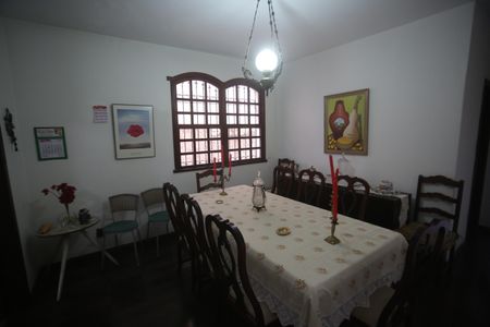 Casa à venda com 360m², 4 quartos e 6 vagasSala de jantar