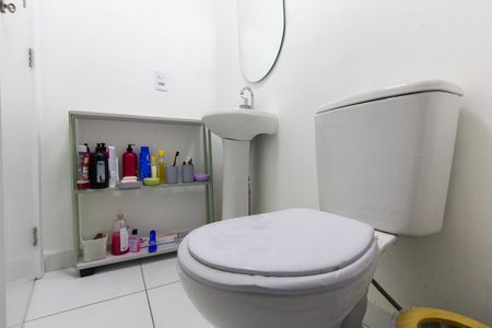 Apartamento para alugar com 32m², 1 quarto e sem vaga Apartamento para alugar com 32m², 1 quarto e sem vagaBanheiro