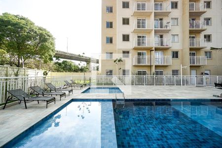 Apartamento para alugar com 32m², 1 quarto e sem vaga Apartamento para alugar com 32m², 1 quarto e sem vagaÁrea comum - Piscina