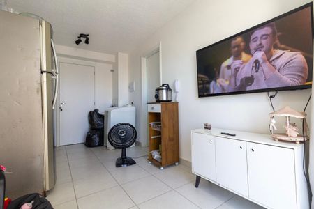 Apartamento para alugar com 32m², 1 quarto e sem vaga Apartamento para alugar com 32m², 1 quarto e sem vagaSala, Cozinha e área de serviço