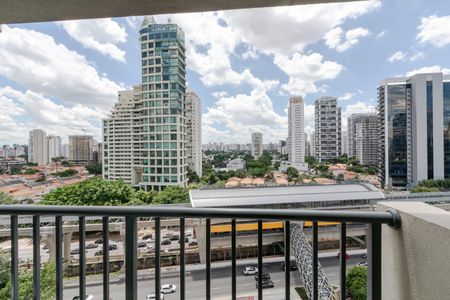 Apartamento para alugar com 24m², 1 quarto e sem vagaVaranda