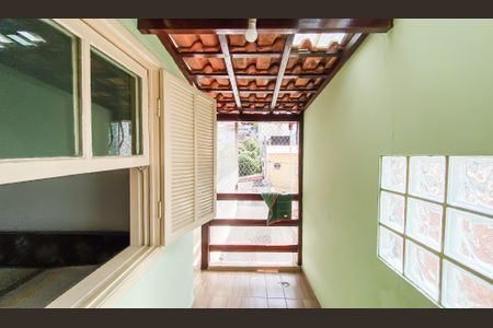 Casa de condomínio para alugar com 195m², 3 quartos e 2 vagas Casa de condomínio para alugar com 195m², 3 quartos e 2 vagasVaranda