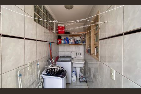 Casa de condomínio para alugar com 195m², 3 quartos e 2 vagas Casa de condomínio para alugar com 195m², 3 quartos e 2 vagasÁrea de Serviço