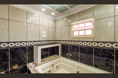 Casa de condomínio para alugar com 195m², 3 quartos e 2 vagas Casa de condomínio para alugar com 195m², 3 quartos e 2 vagasBanheiro 1