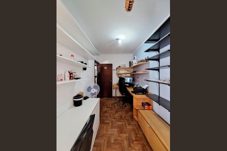 Casa à venda com 222m², 3 quartos e 2 vagasQuarto 3