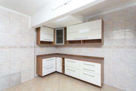 Casa para alugar com 150m², 2 quartos e sem vagaCozinha 