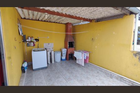 Casa para alugar com 64m², 3 quartos e 1 vagaÁrea de Serviço