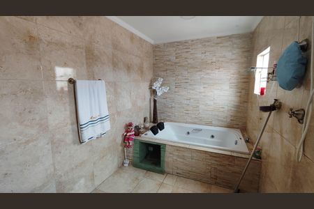 Casa para alugar com 64m², 3 quartos e 1 vagaBanheiro da Suíte