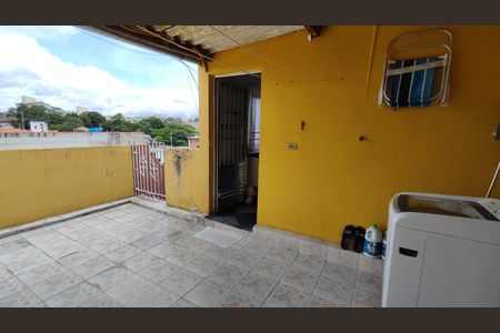 Casa para alugar com 64m², 3 quartos e 1 vagaÁrea de Serviço