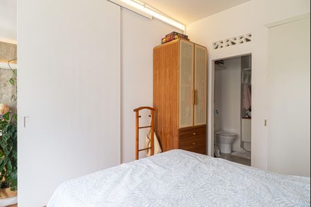 Suíte de apartamento para alugar com 1 quarto, 60m² em Bela Vista, São Paulo