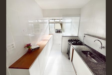 Apartamento à venda com 50m², 2 quartos e 2 vagasCozinha