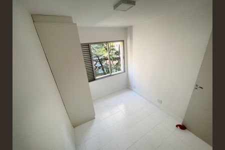 Quarto de apartamento para alugar com 2 quartos, 50m² em Vila Madalena, São Paulo