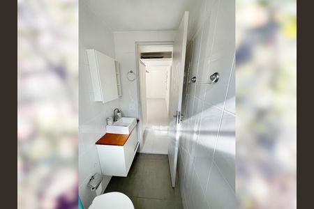 Apartamento à venda com 50m², 2 quartos e 2 vagasBanheiro