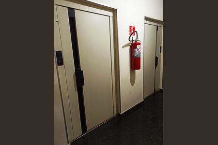 Apartamento à venda com 63m², 2 quartos e 1 vagaHall Elevadores