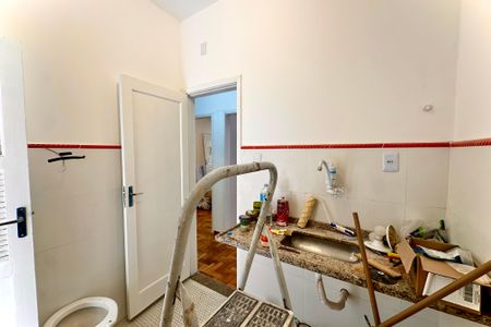 Apartamento para alugar com 65m², 2 quartos e sem vaga